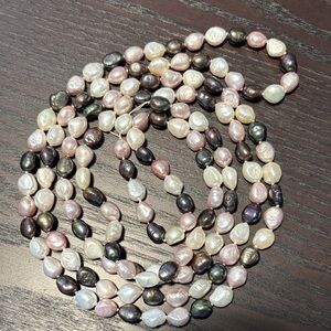 Freshwater Pearl Necklace Strand in Multicolor - Elegant Women's Jewelry